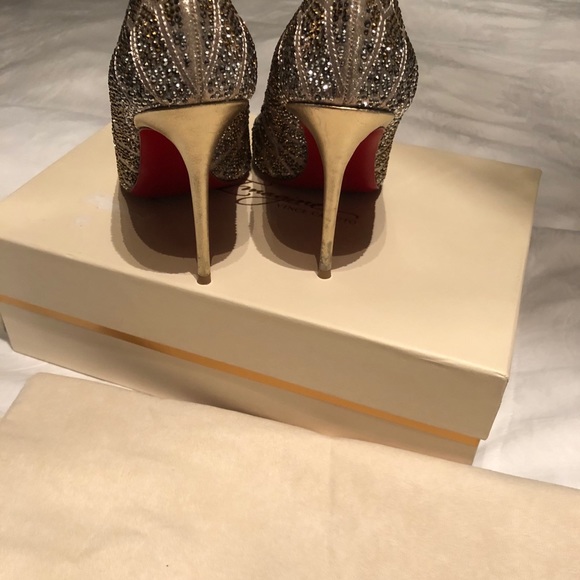 IMAGINE VINCE CAMUTO Heels!! - Picture 4 of 9